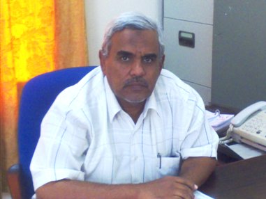 alktheery_M_khedma_madanyah.jpg